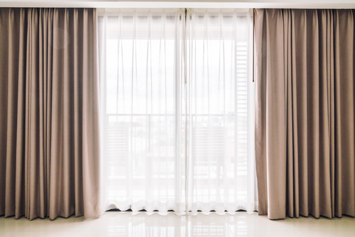 Should Curtains Be Dry Cleaned?